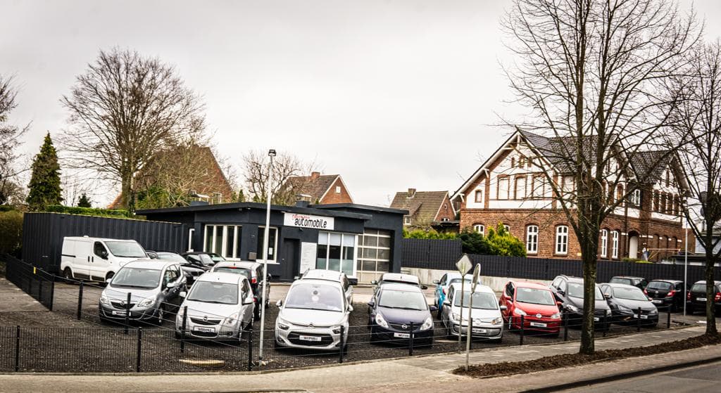 Unser Standort - Offermann Automobile in Stade – gut erreichbar mit großem Fahrzeuggelände direkt vor der Tür